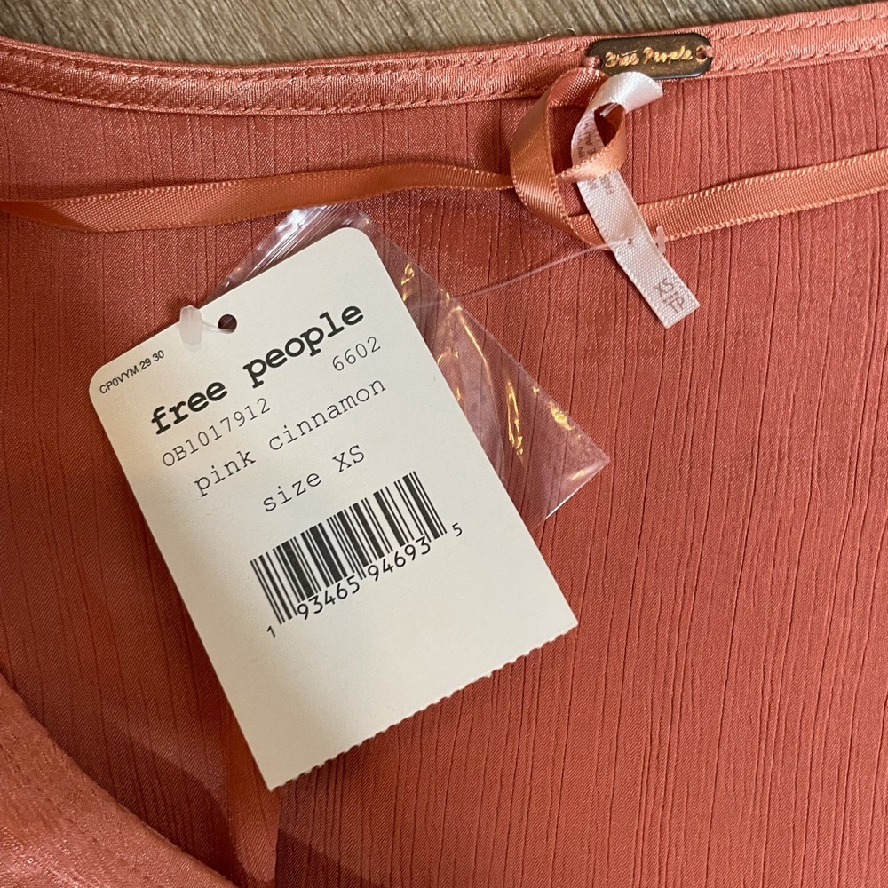Free people Santiago pink cinnamon satin blouse - Picture 3 of 5